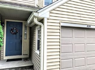 438 Pitkin Holw, Trumbull, CT