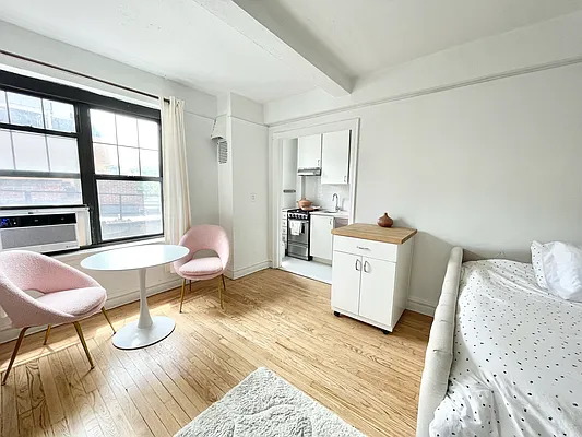 Rented by EXP Realty NYC | media 14