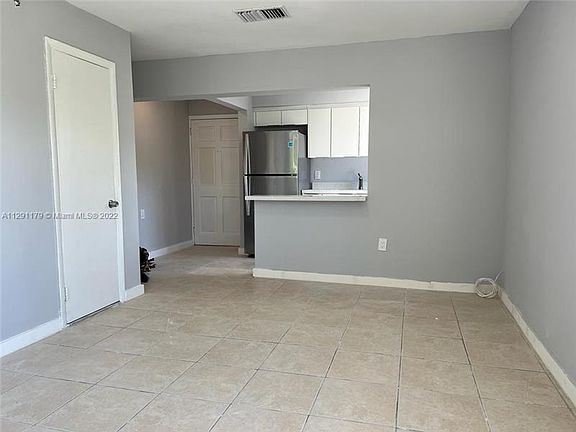 5th image of 7820 NE Bayshore Ct #209