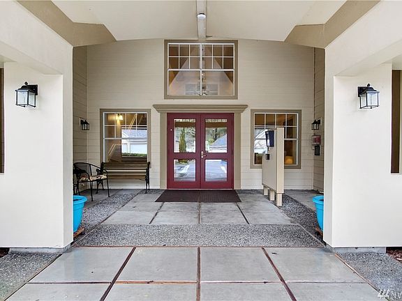 2nd image of 4081 224th Ln SE APT 113