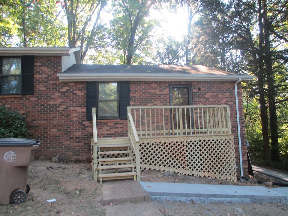 1st image of 360 Ladybird Dr