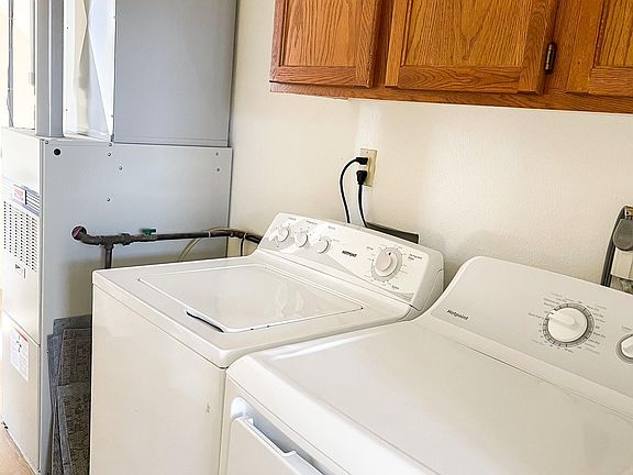 4th image of 89 Waupaca St #C