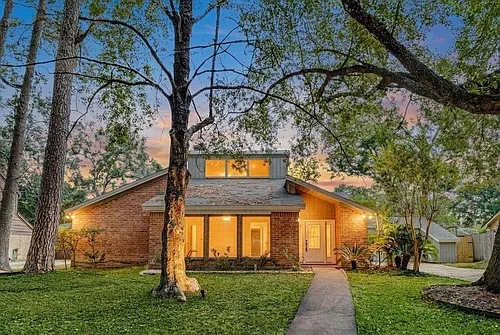 3406 Forest Village Dr Photo 1