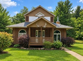 W3133 49th St, Mauston, WI 53948