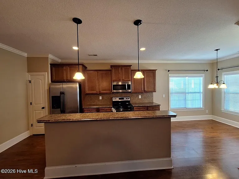 2000 Croyden Cir #A — Photo 9