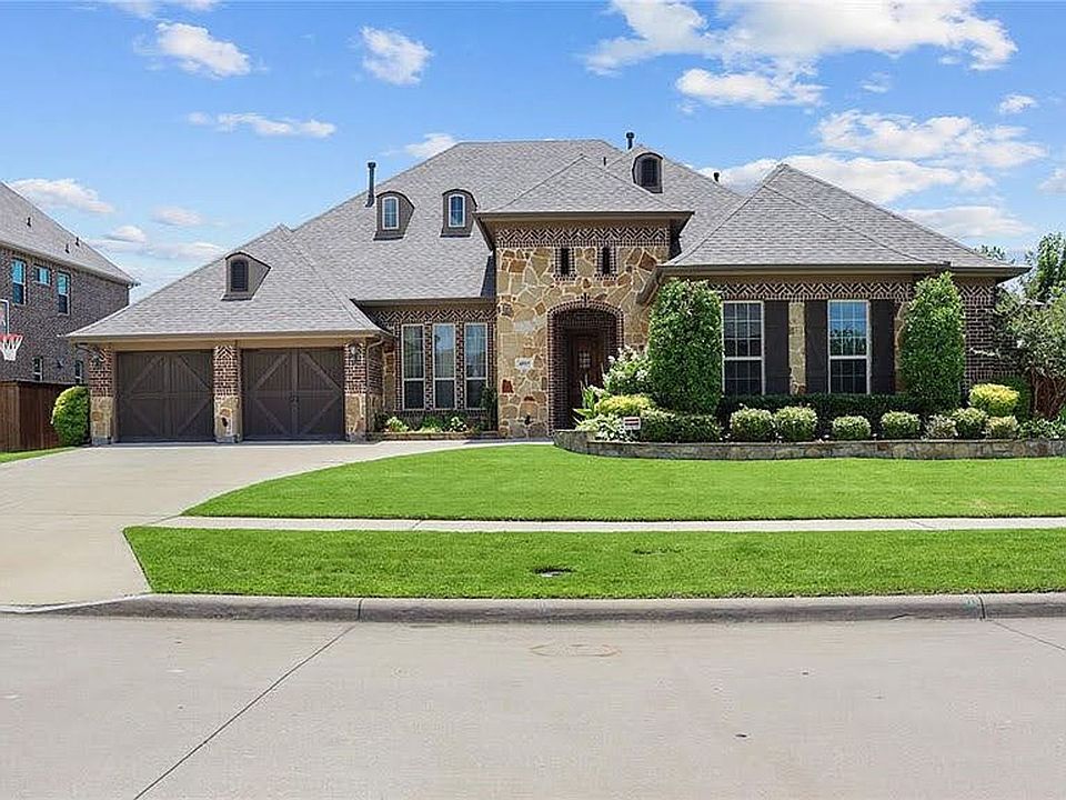 1st image of 4815 Livingston Dr