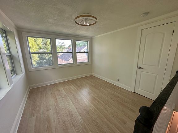 5th image of 5435 Wayne Ave