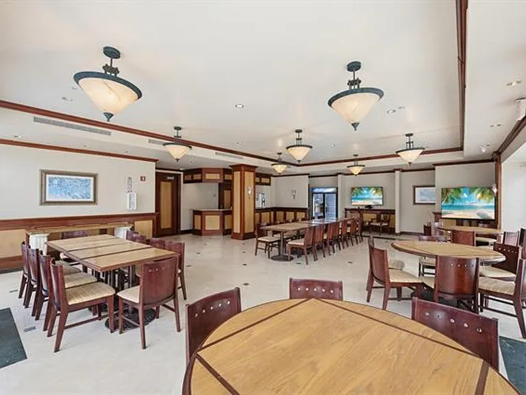 9595 Collins Ave #N3-F — Photo 31
