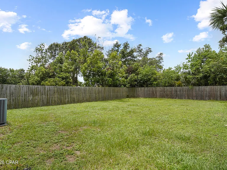 1815 Foster Ave — Photo 41