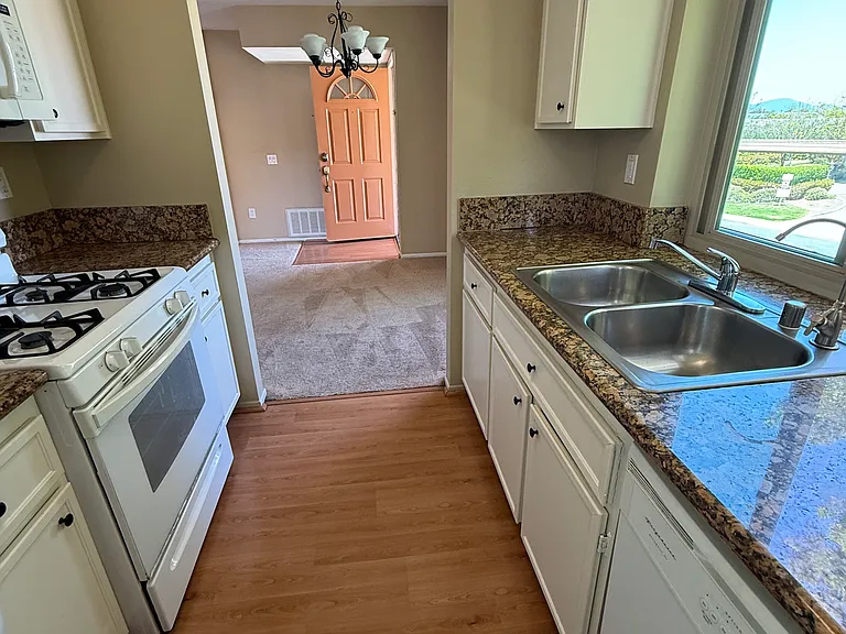 10620 Dabney Dr #174 — Photo 7
