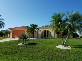 1300 Cambridge Dr, Venice, FL 34293