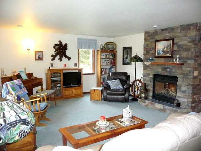 2nd image of 1899 County Road 4 #1