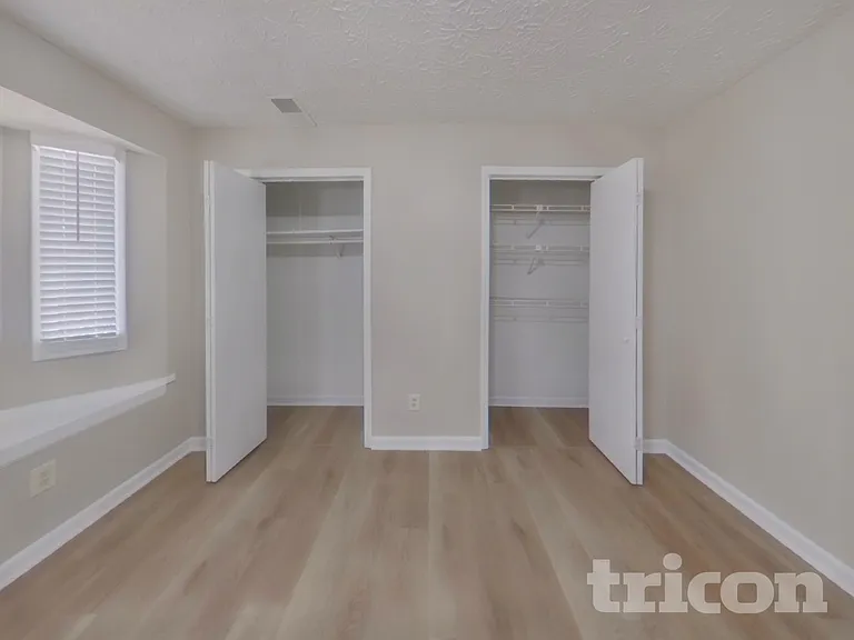 20 Summerfield Ct — Photo 10