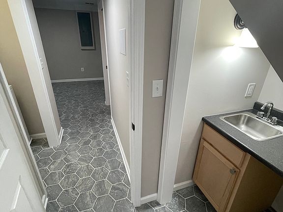 3rd image of 311 Lynn Manor Dr