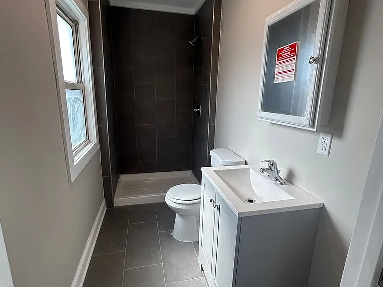614 2nd Avenue — Photo 7