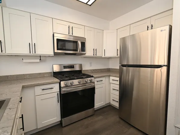1 Frisbie St APT 519, Vallejo, CA 94590