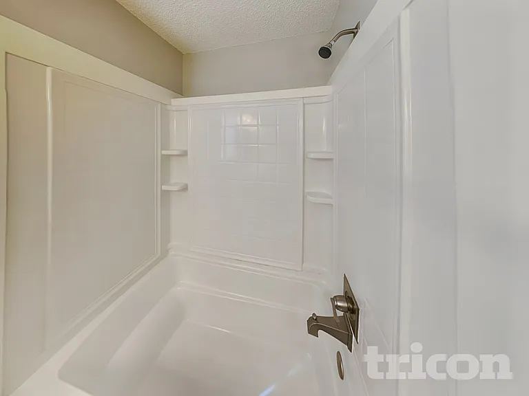 3 Long Glen Ct — Photo 8