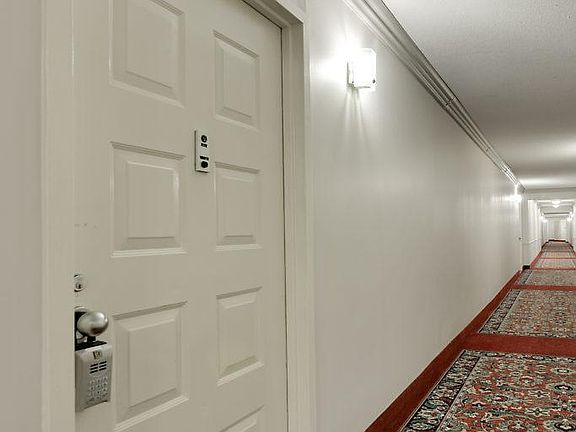 4th image of 8370 Greensboro Dr APT 923