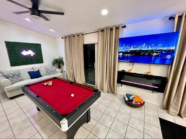 15430 SW 158th St, Miami, FL 33187