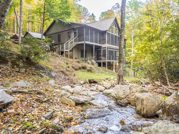 350 Celo Cove Dr, Burnsville, NC 28714