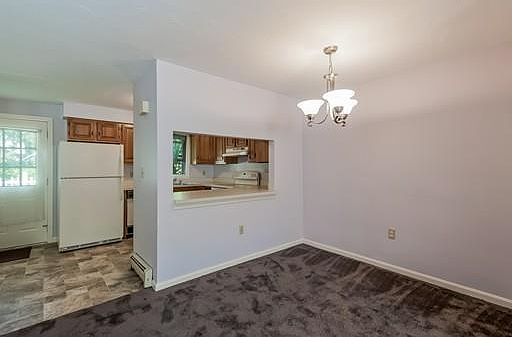4th image of 60 Pattison St #38