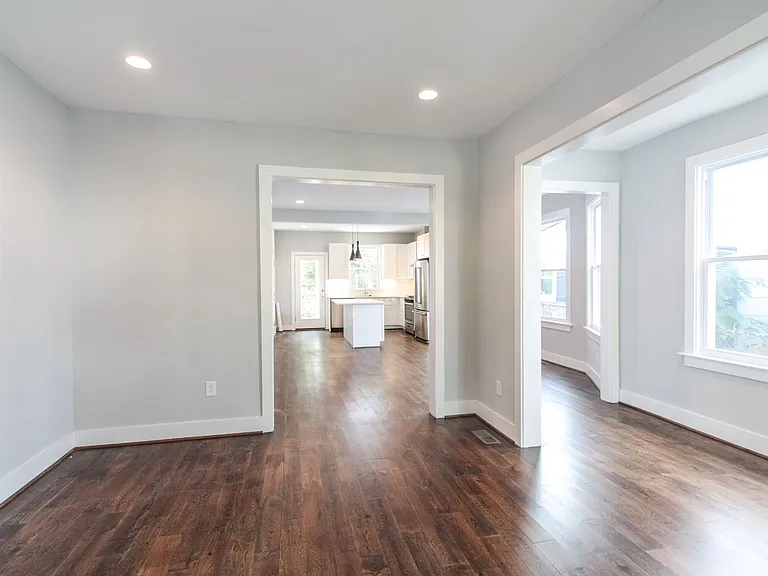 1267 Monroe St NE — Photo 2