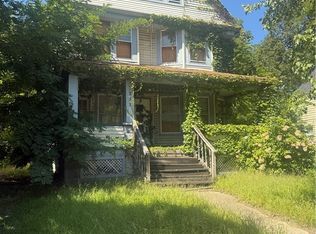 1332 E 84th St, Cleveland, OH 44103