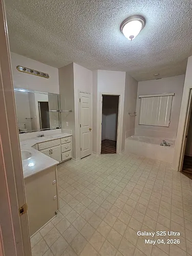 4608 Scarlet Dr E Photo 1