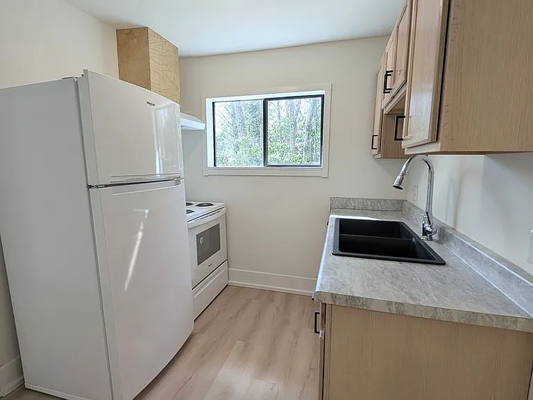 1580 Saddle Club Rd SE — Photo 12