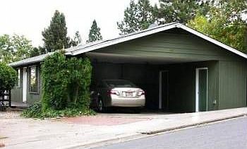 3rd image of 266 Gresham St APT A
