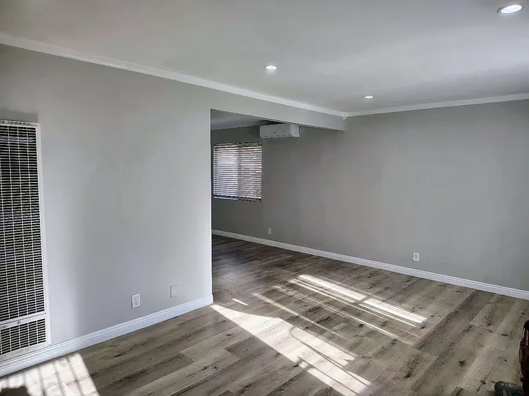 509 E Truslow Ave — Photo 9