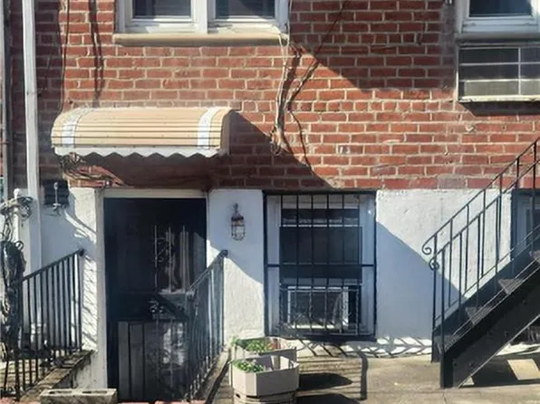 557 E 51st St, Brooklyn, NY 11203