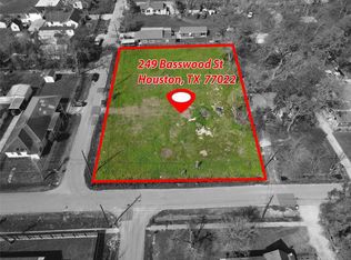 249 Basswood St, Houston, TX 77022