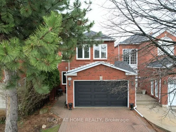 2096 Blacksmith Ln, Oakville, ON L6M 3A3