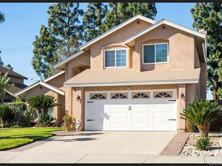 2708 Blue Fox Dr — Photo 2
