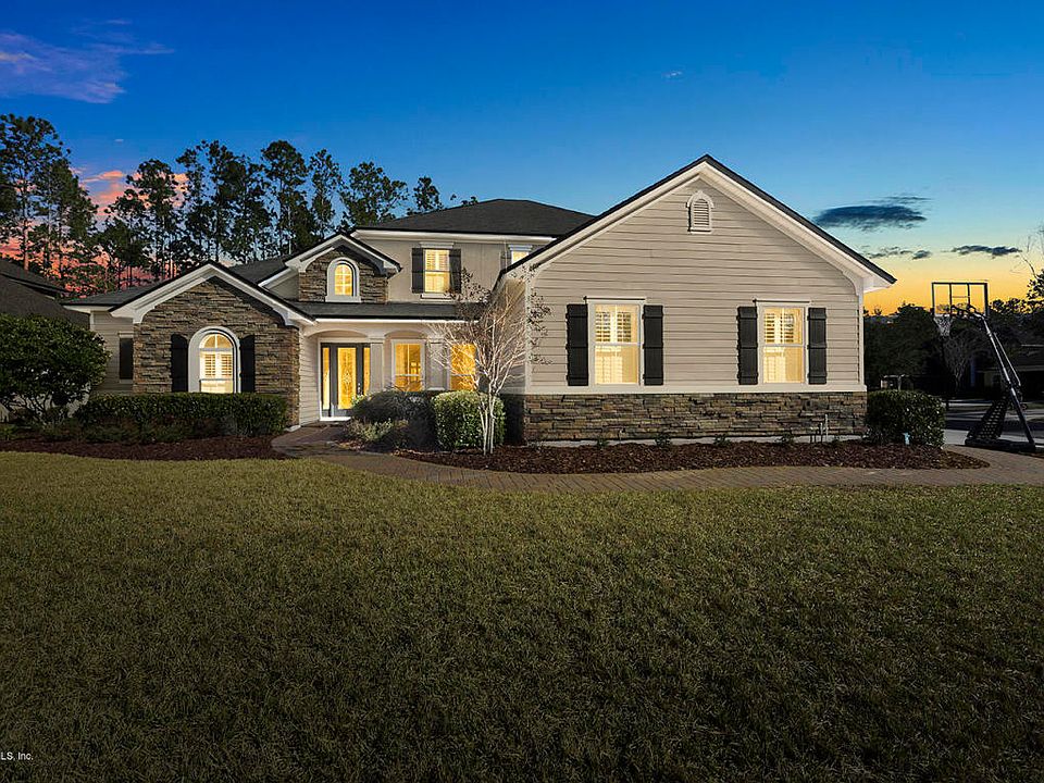 1st image of 590 Saddlestone Dr