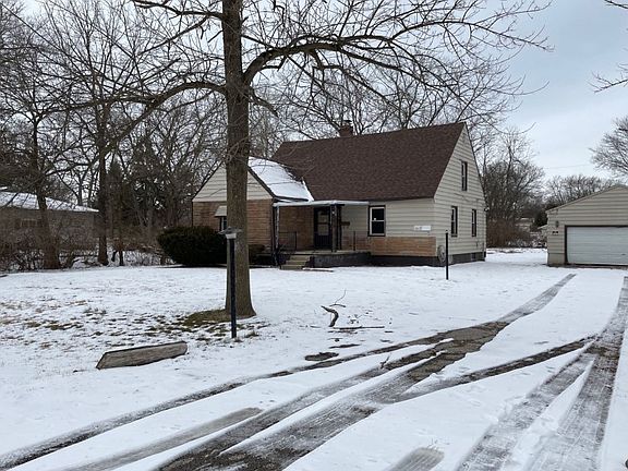 2nd image of 4849 Goodyear Dr
