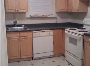 1038 Alcott St, Philadelphia, PA 19149