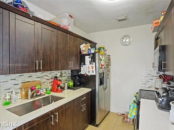 5th image of 13115 NW 11th Ave