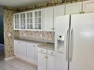 2755 Meadow Lake Dr, Toms River, NJ