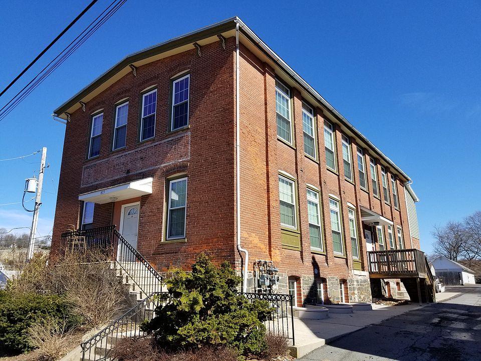 1st image of 815 W Chestnut St APT A