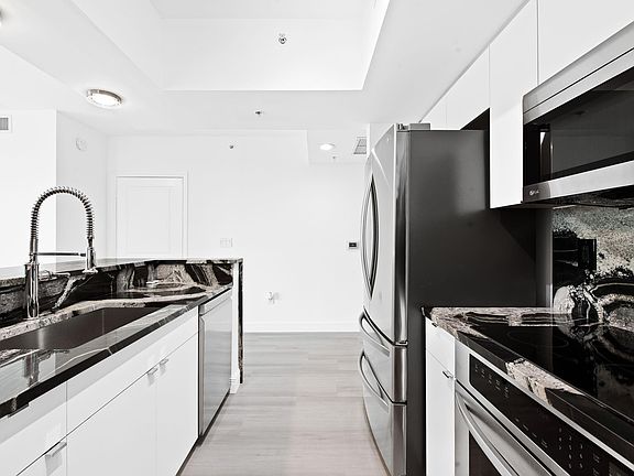 5th image of 347 N New River Drive #1205
