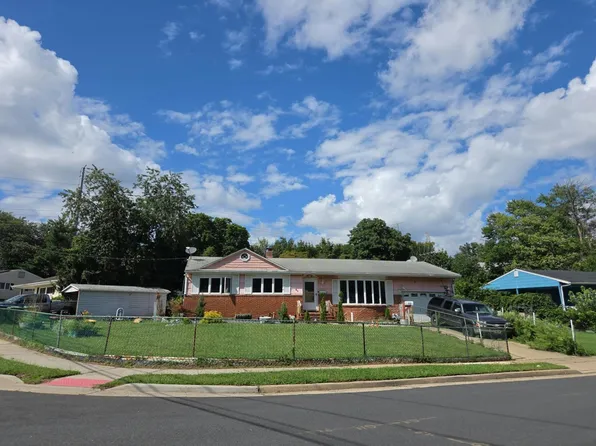 10 Brookside Rd, Edison, NJ 08817