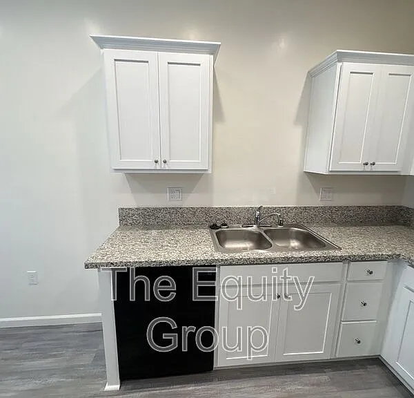 725 S Pinkham #101 — Photo 12