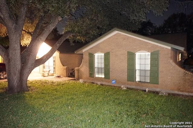 1st image of 7834 Hawk Trail St
