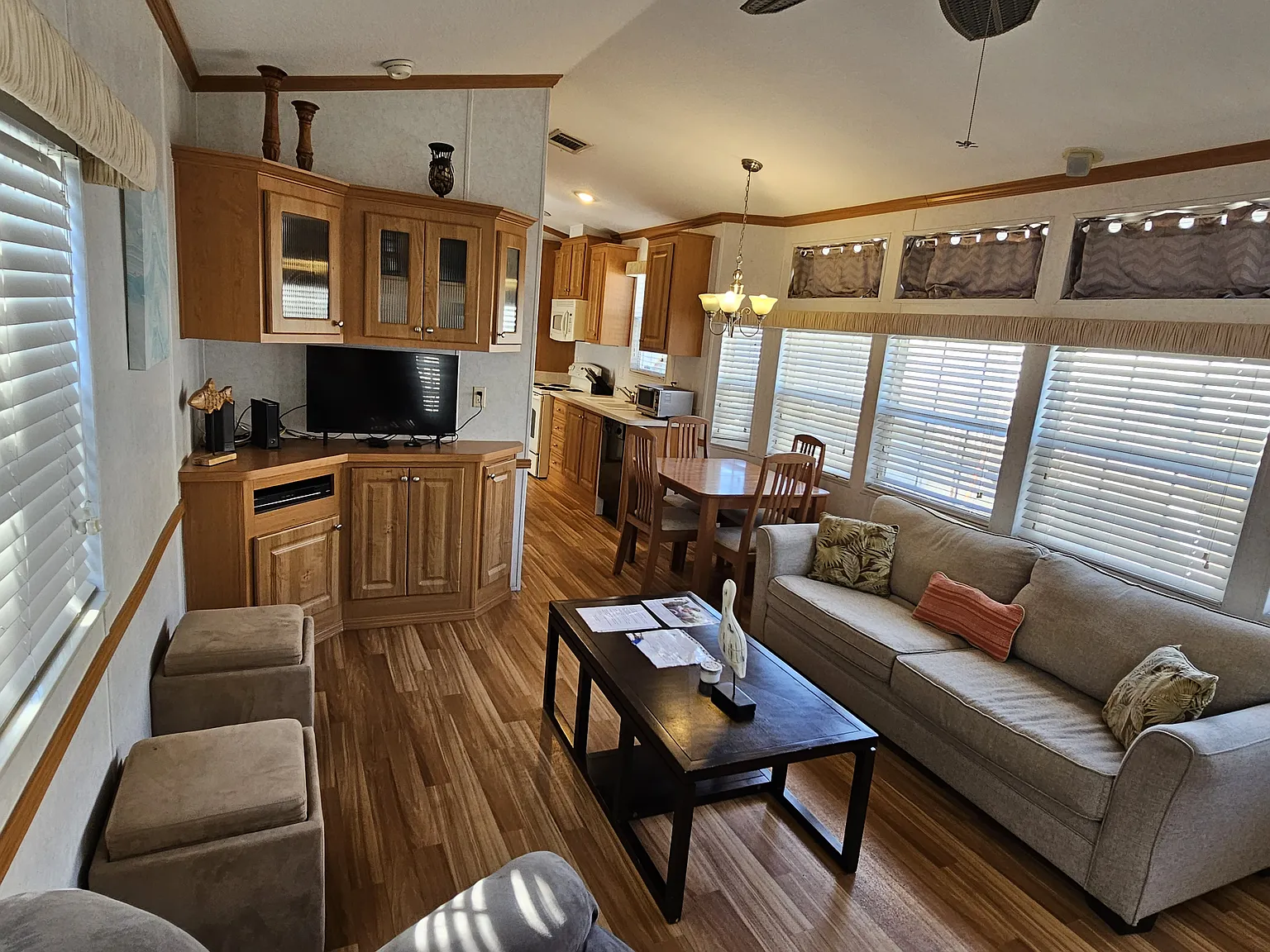 1 bed, 685 sqft, $1,895 — Photo 3