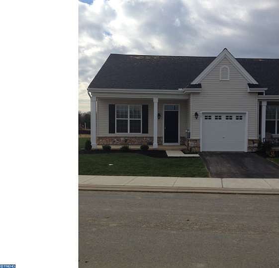 1st image of 77 Grand National Ln