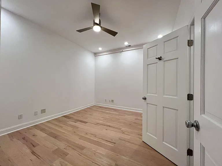 22 Campbell Ave SE #A — Photo 19