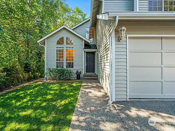 2nd image of 3415 S 299th Street