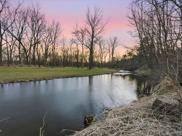 1362 Riverside Dr #1362, River Falls, WI 54022